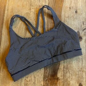 Lululemon sports bra size 12